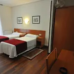 Guest house Alameda 2*