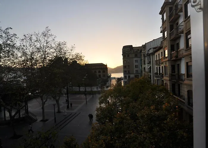 招待所 阿拉米达膳食公寓