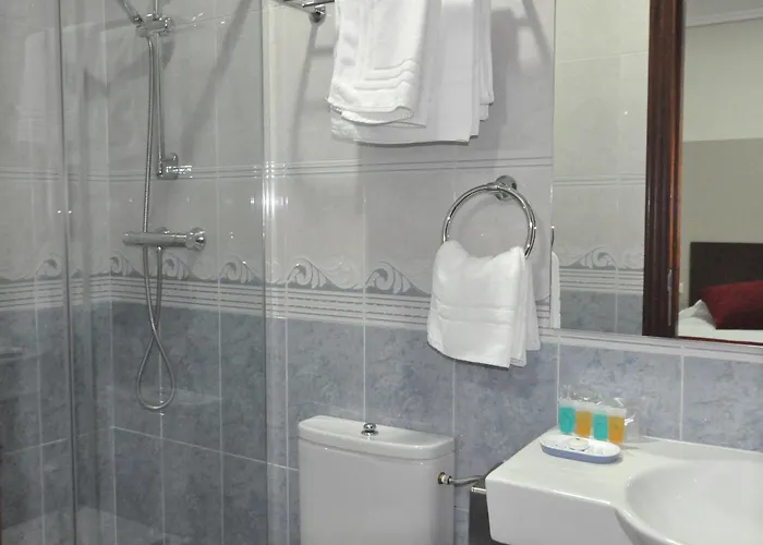 阿拉米达膳食公寓 2*